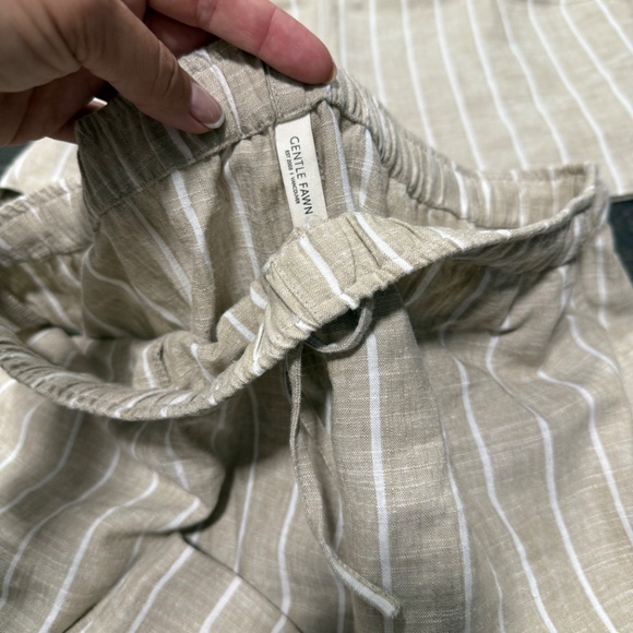 Linen Set - Top and Pants - Picture 3 of 4